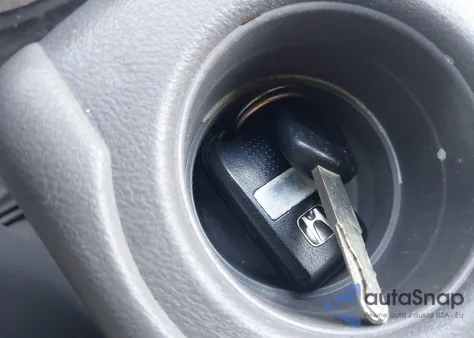 2010 Honda Odyssey Touring from USA, damaged, VIN 5FNRL3H90AB080132